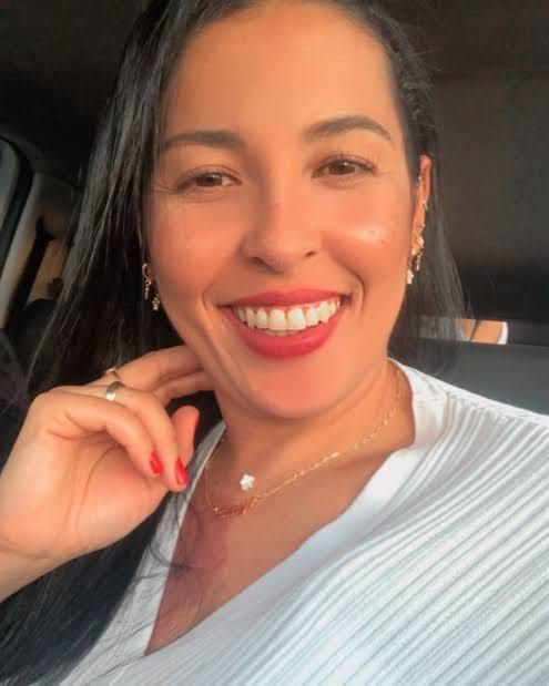 Fernanda L.